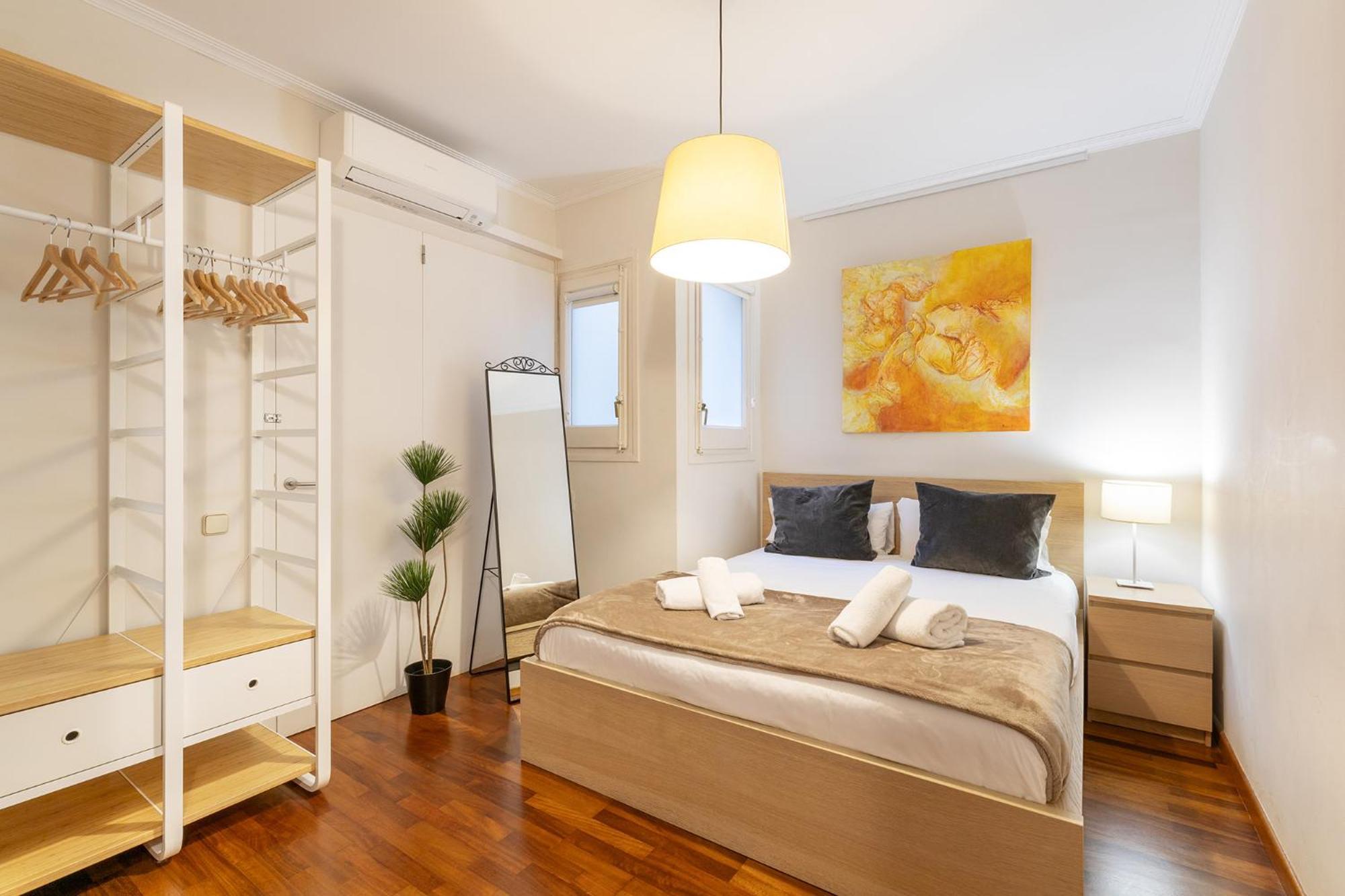 Large & Beautiful Apartment 4Min From Passeig De Gracia Barcelona Exterior foto